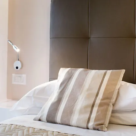 Pensionat Comfort Con Piscina Sorrento