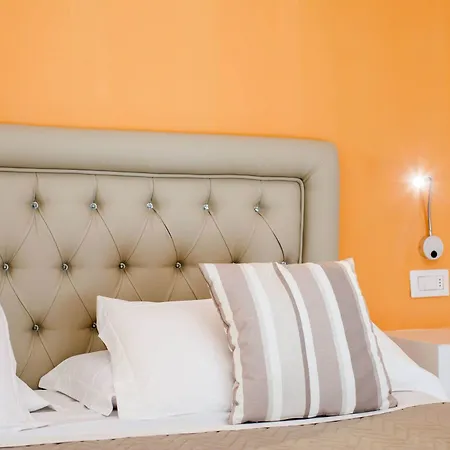 Guest house Comfort Con Piscina